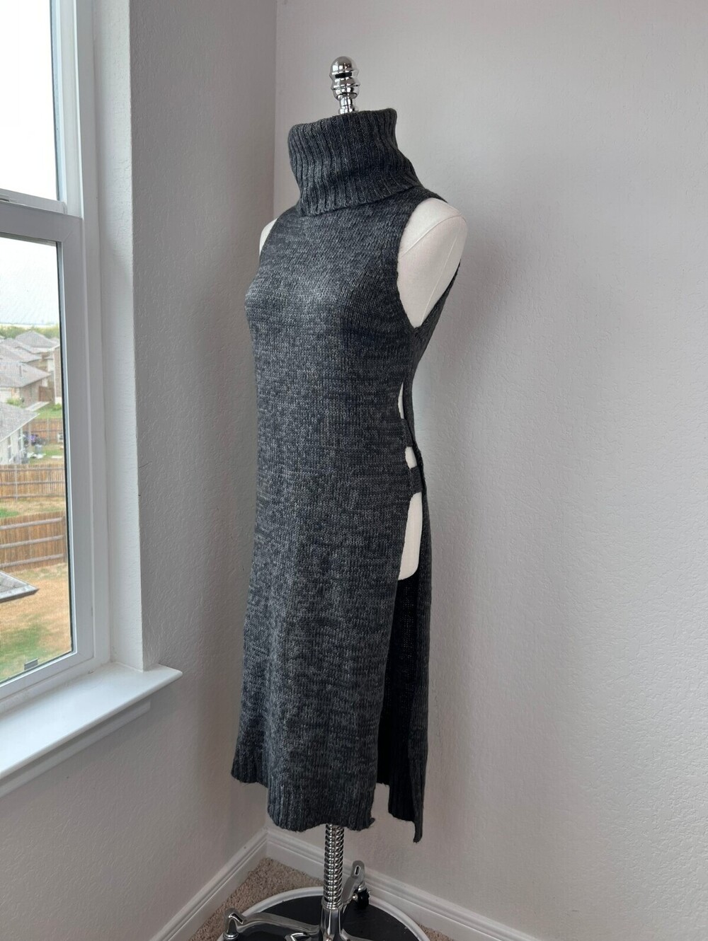 RD Style Gray Turtleneck Sweater Dress Side Slits Office Siren Sleeveless XS